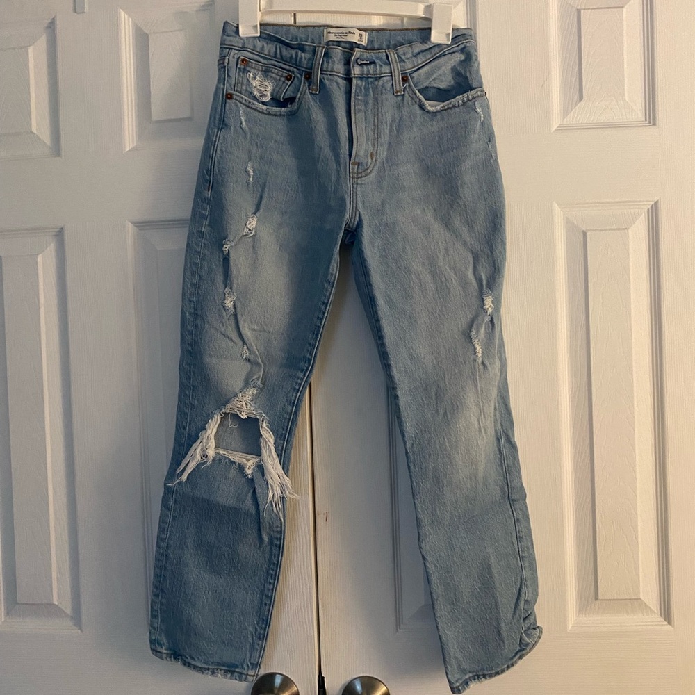 Abercrombie and Fitch Light Blue Distressed Women's Jeans